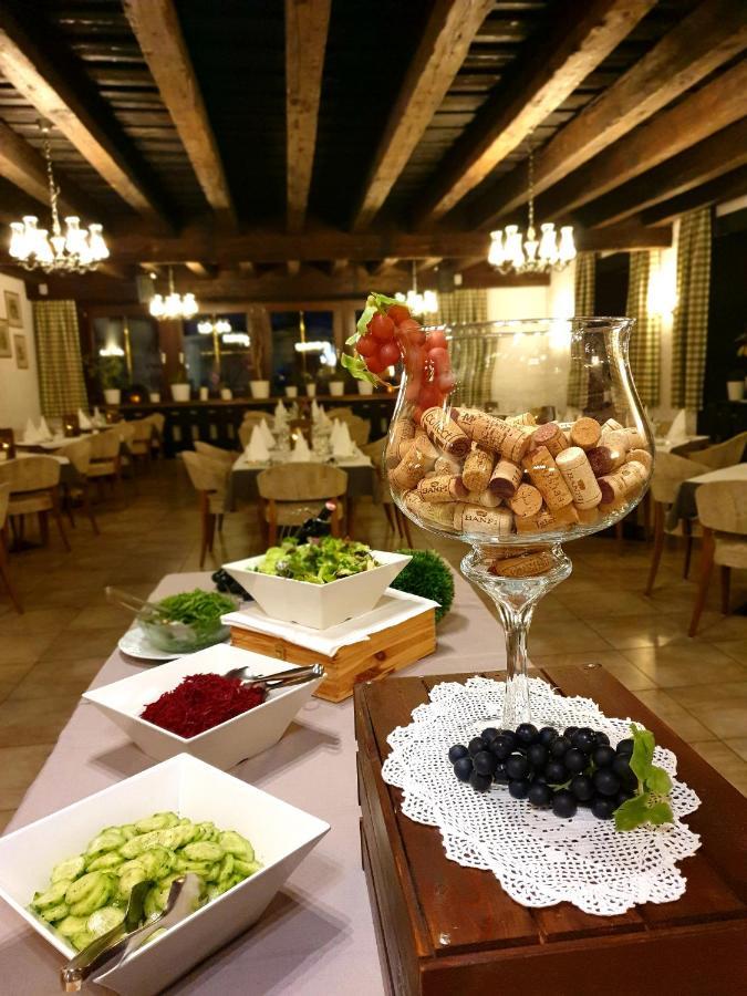 Hotel Tirolerhof لوتاش المظهر الخارجي الصورة