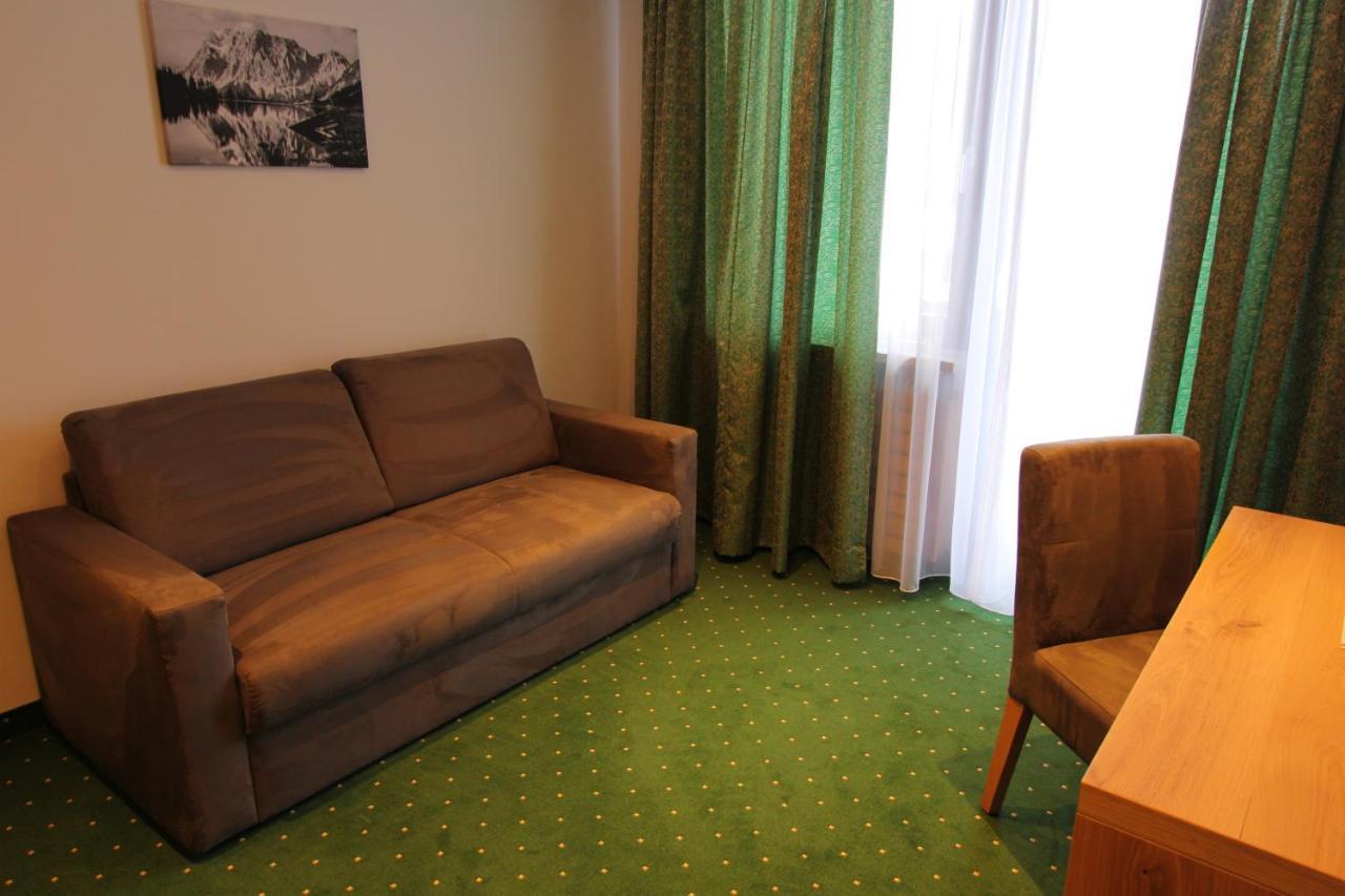 Hotel Tirolerhof لوتاش المظهر الخارجي الصورة