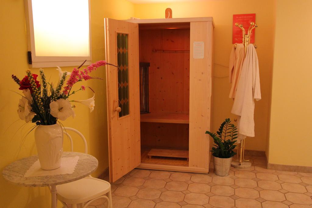 Hotel Tirolerhof لوتاش المظهر الخارجي الصورة