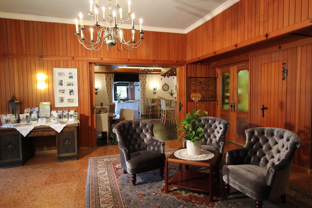 Hotel Tirolerhof لوتاش المظهر الخارجي الصورة