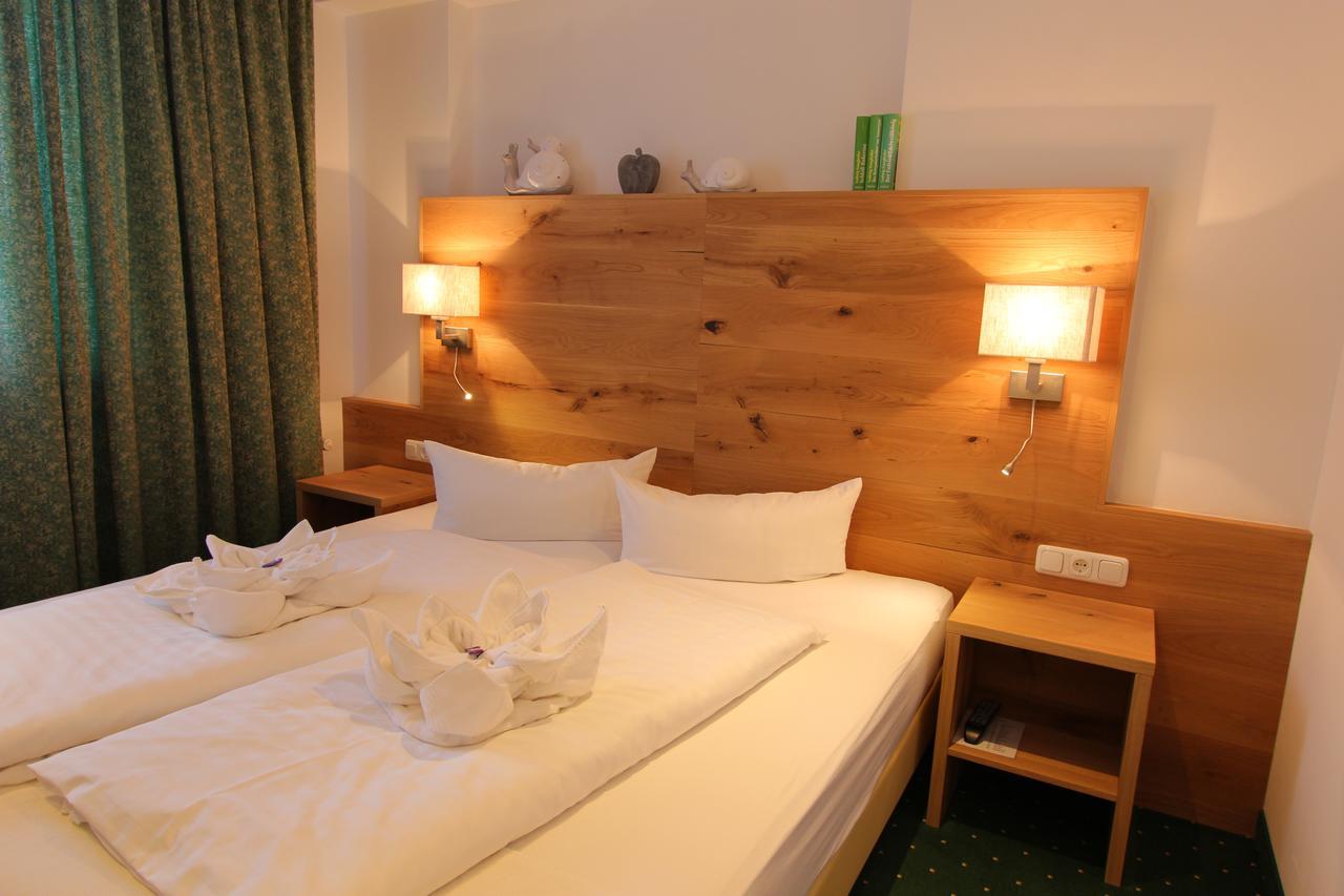 Hotel Tirolerhof لوتاش المظهر الخارجي الصورة